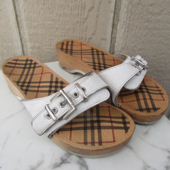 Burberry Shoes - BURBERRY 6 CLOG SHOES SANDALS LEATHER WHITE PLAID